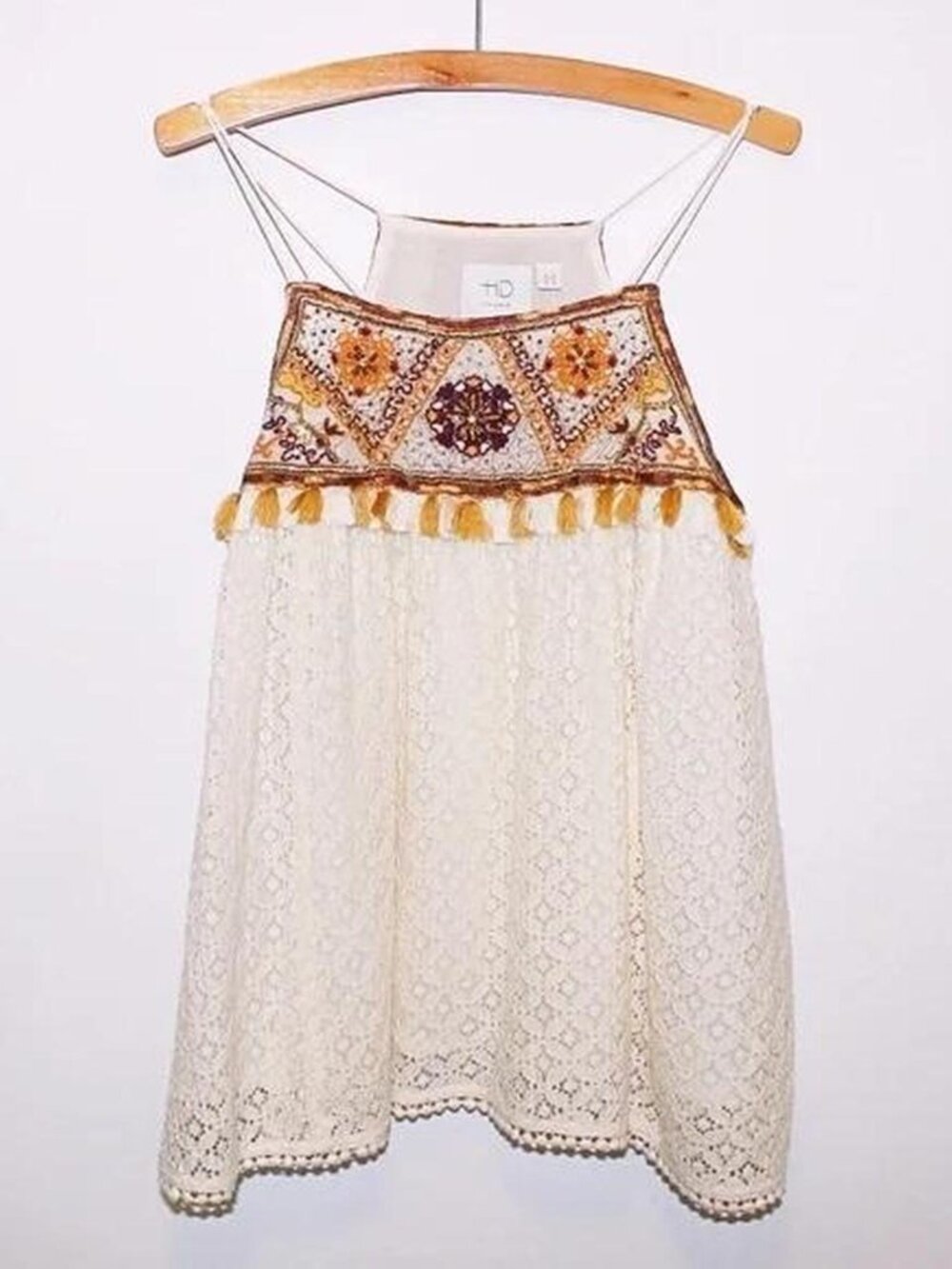 Women's HD in Paris By Anthropologie Tank Top With Embroidery And Tassel. Size 4